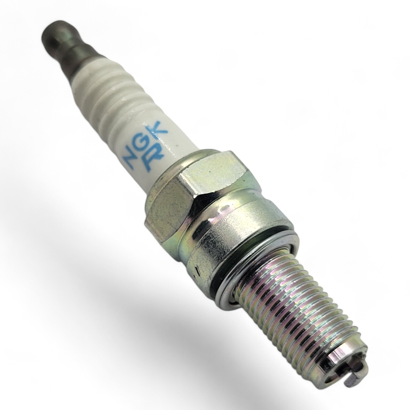 NGK 7784 CR8EB Spark Plug 415129403 92070-0001 8570084 10mm RG6YC 09482-00570