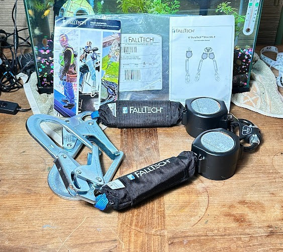 FallTech 72706TB3 Duratech 6' Mini Class 1 Personal SRL-P w/ Steel Rebar Hooks