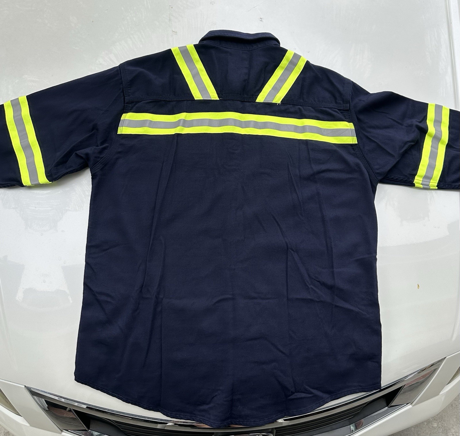 Carhartt FR Hi-Visibility Cotton Work Shirts Large Reg Lot of 2