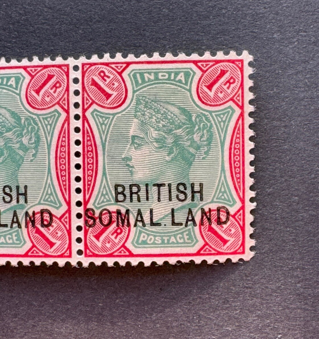Somaliland SG 21c 1r Carmine & Green ‘SOMAL.LAND’ Variety MNH - CAT £512