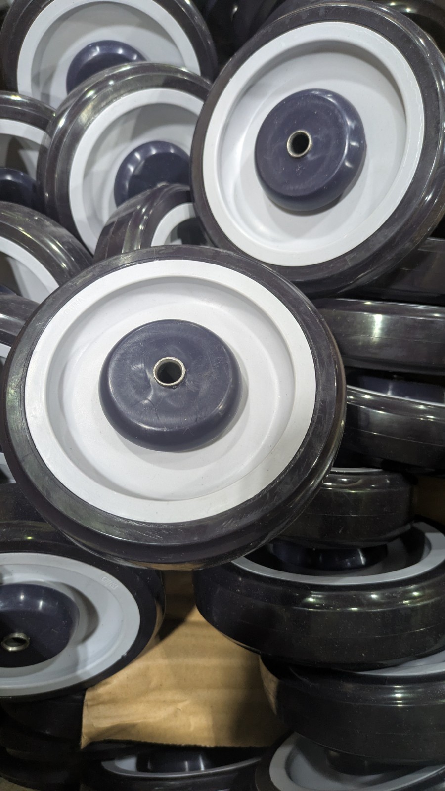 5" x 1-1/4" Poly-Pro Shopping Cart Wheel - 350 lbs. Cap PP50GP50 4x$28.56