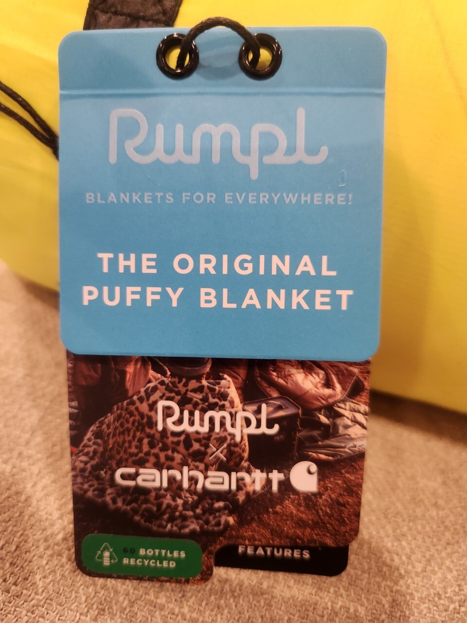 New RUMPL X CARHARTT ORIGINAL PUFFY Black Lime Camping quilted BLANKET 52 X 75