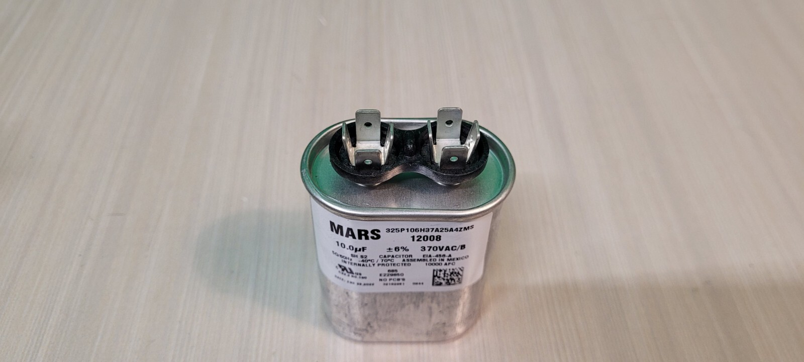 Mars Motor Run Capacitor 10 MFD, Oval 370VAC, 12008 BRAND NEW GENUINE