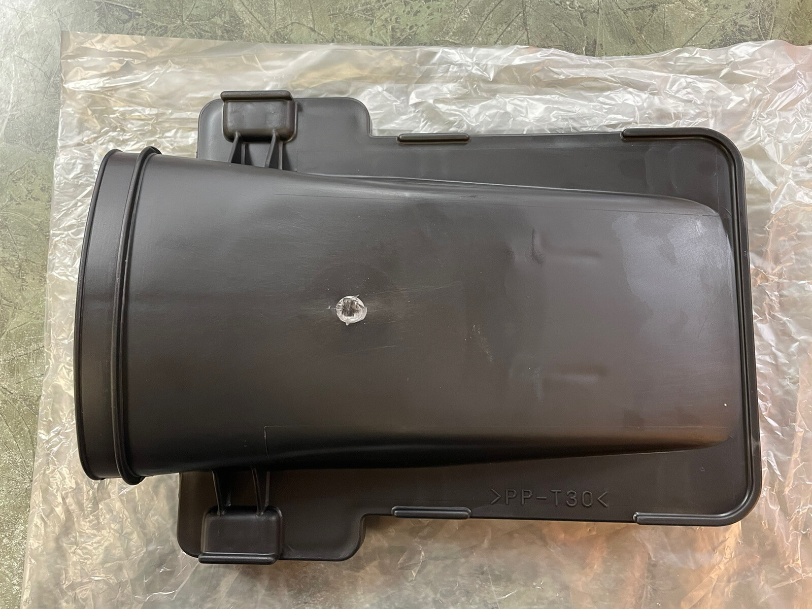 2001-2005 Yamaha Raptor 660 YFM660R Air Box Cover Lid OEM 5LP-14412-00-00