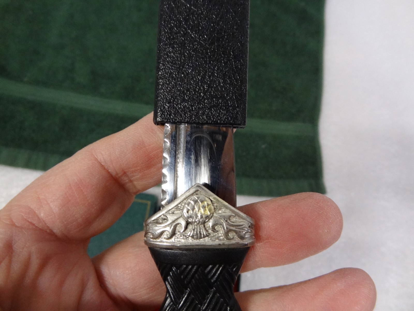 Vintage Scottish Sgian Dubh Kilt Dagger Knife Jewel Top w/ Sheath NIB NEW 7-1/4"