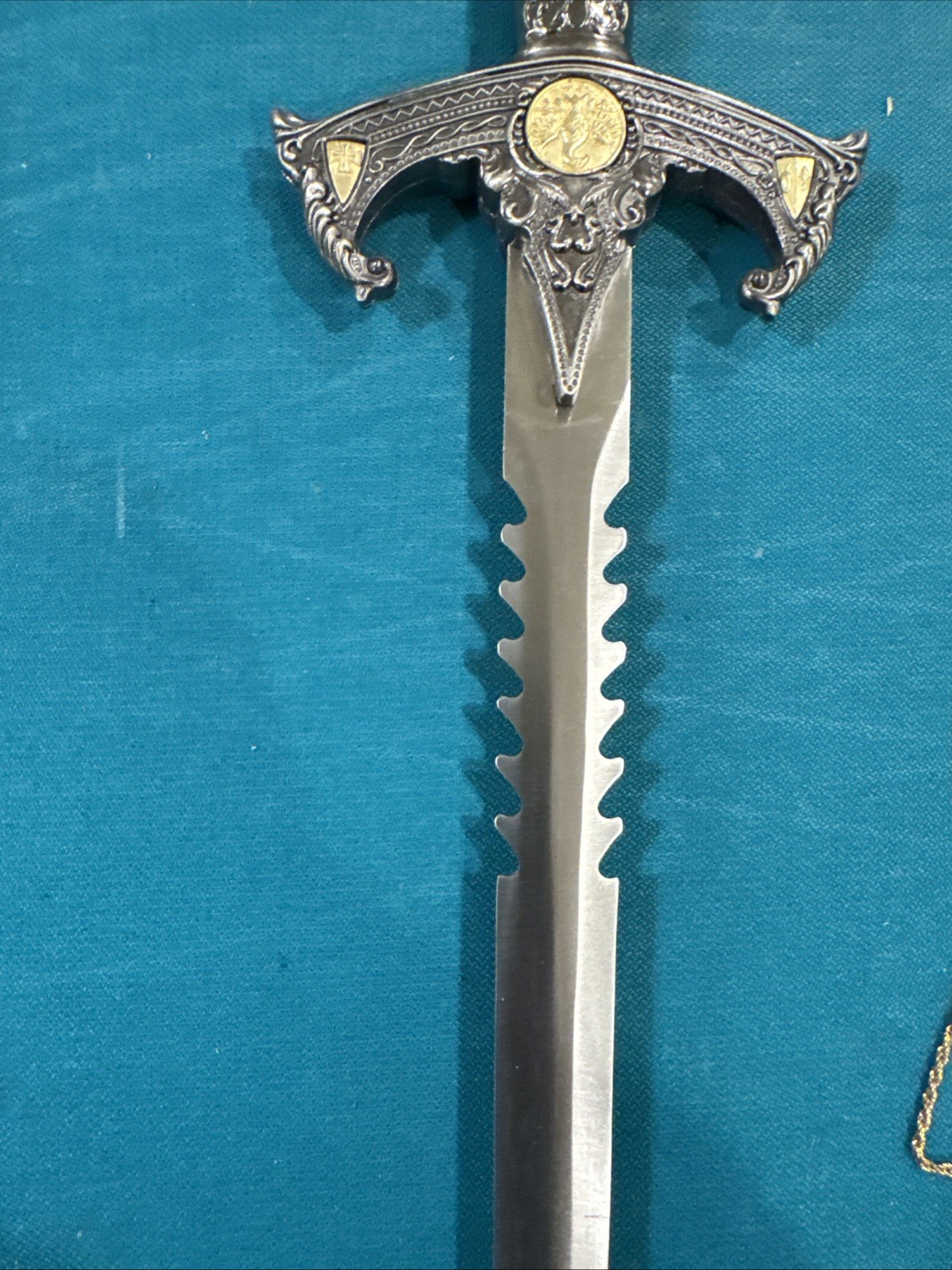Ornate Templar Crusader Fantasy Dagger Serrated Blade with Jeweled Scabbard