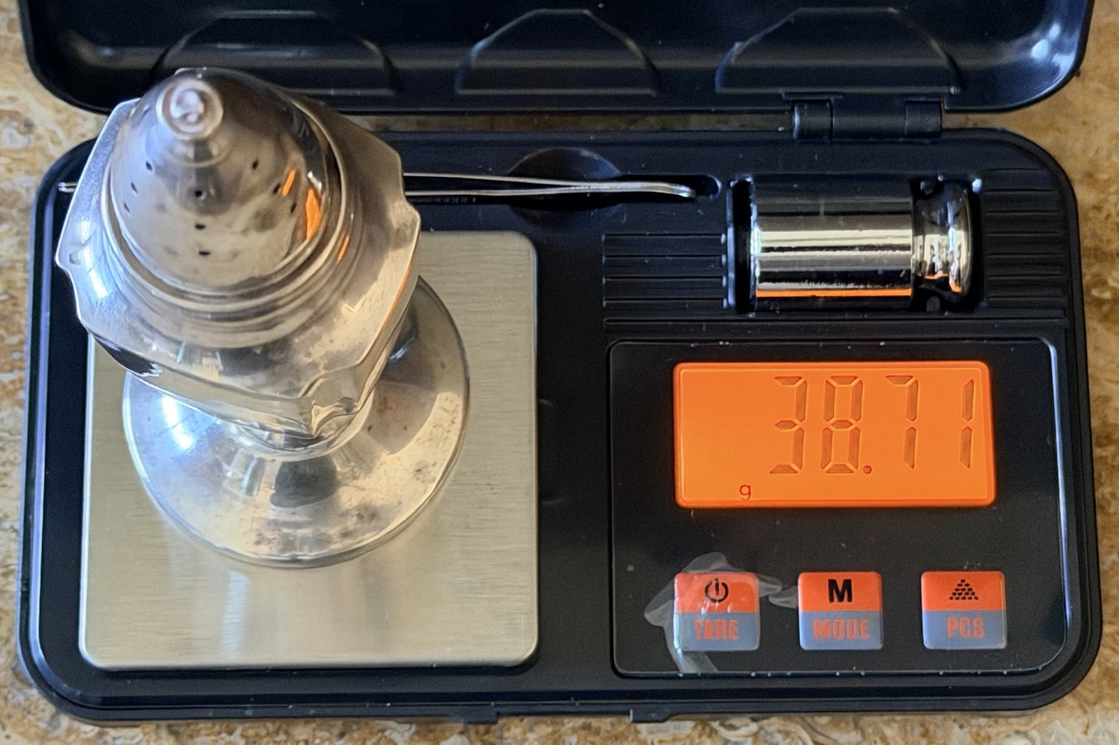 One Antique Sterling Silver Salt Or Pepper Shaker ~ Marked Crown/H/Shield #834