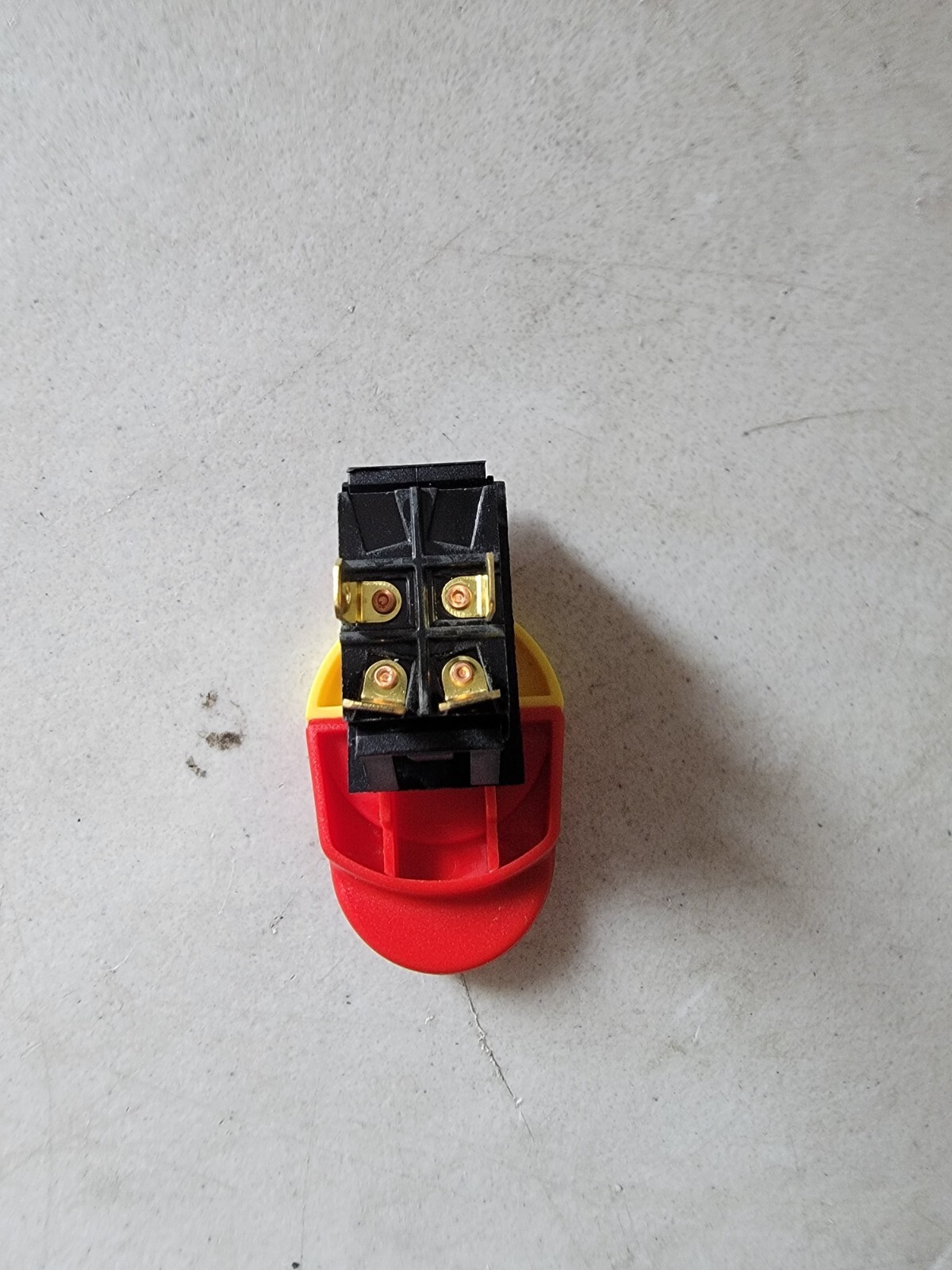 ROCKER SWITCH W/LOCK J-9301A