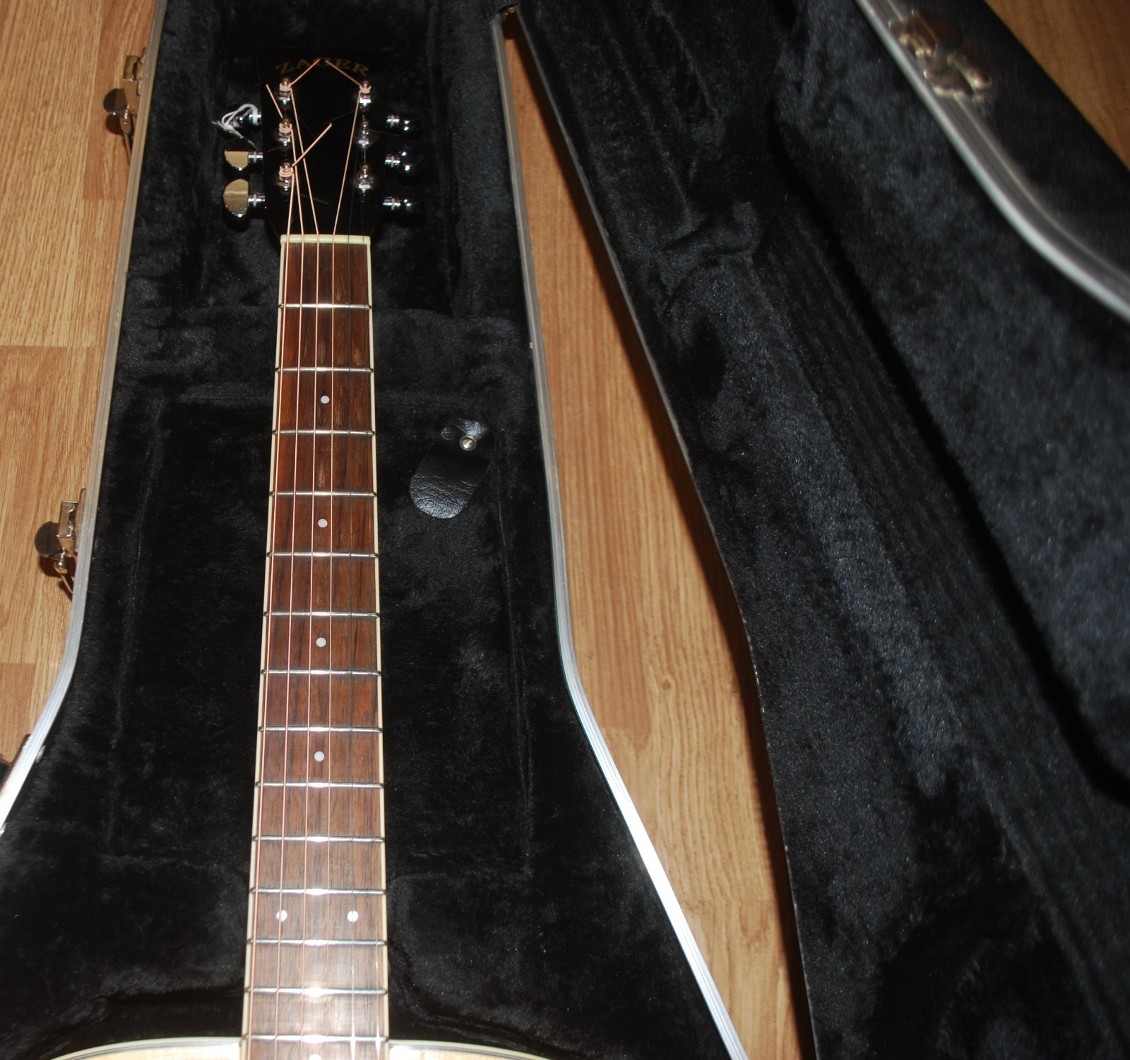 Zager ZAD 50 OM Acoustic Electric Guitar With Zager Hard Shell Case