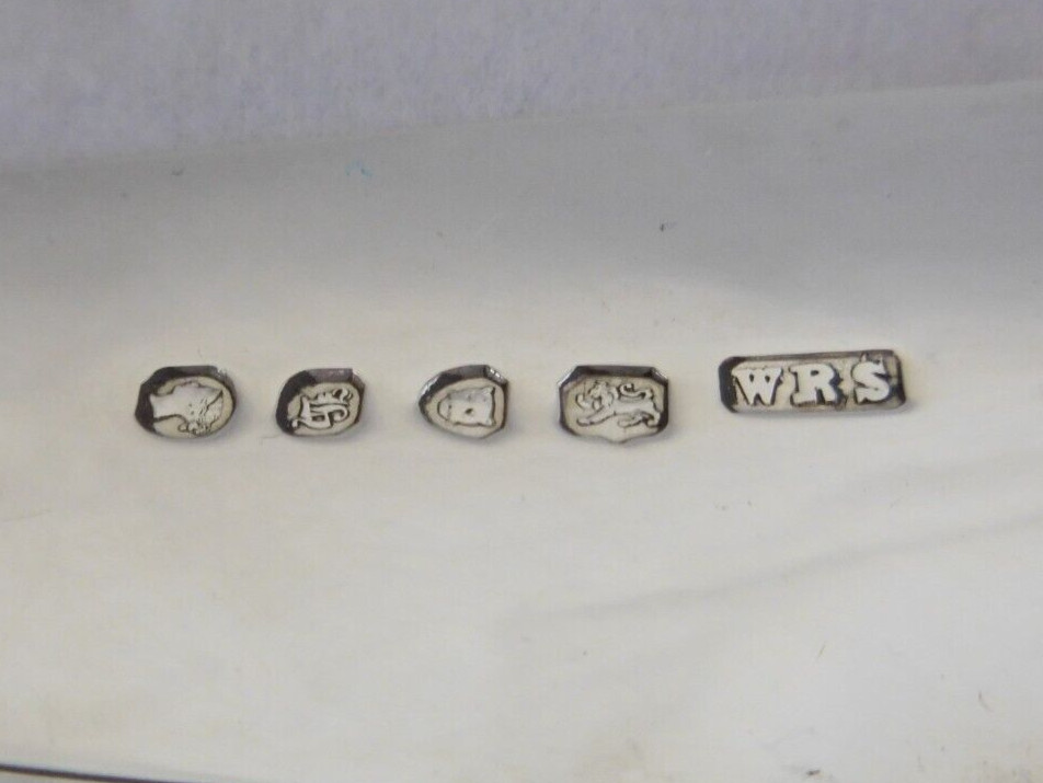 LONDON 1843 STERLING SILVER FIDDLE PLATTER SPOON SPEAR & MAILED ARM CREST 11 7/8