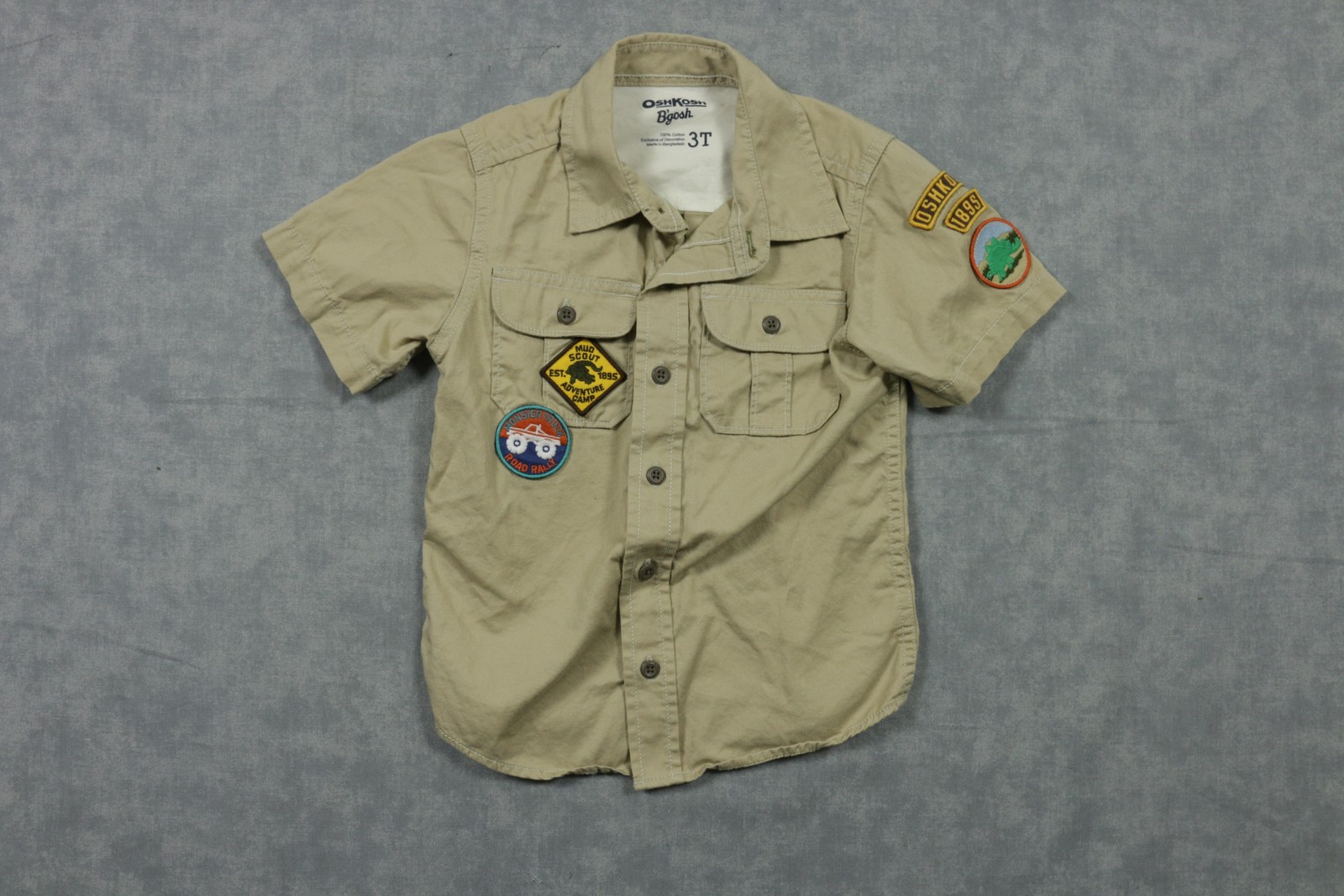 OshKosh B'gosh Shirt Boys 3T Tan Short Sleeve Scout Patches Button Up Adventure