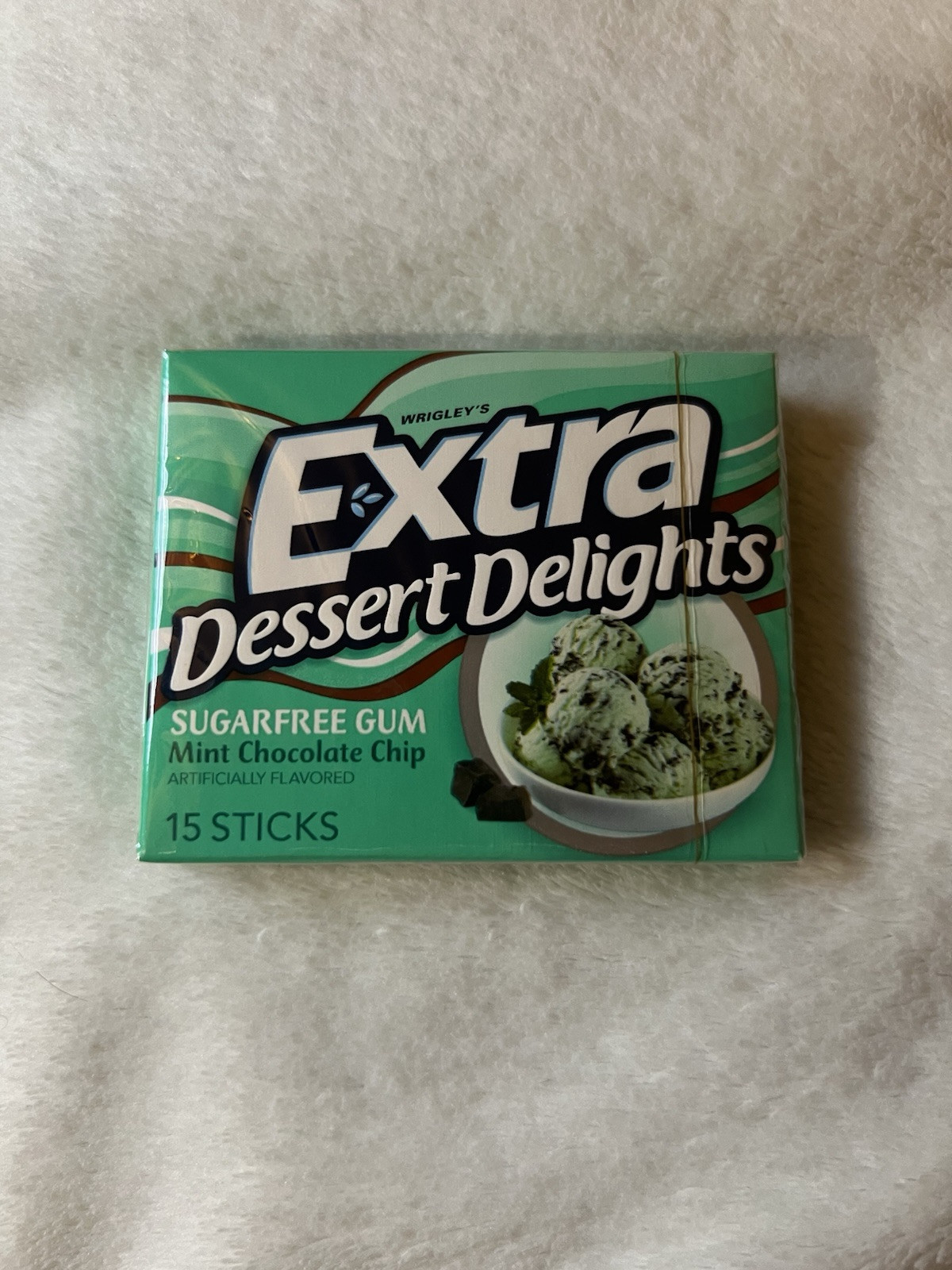 Wrigley's Extra Mint Chocolate Chip Sugarfree Gum 15 sticks of Gum New