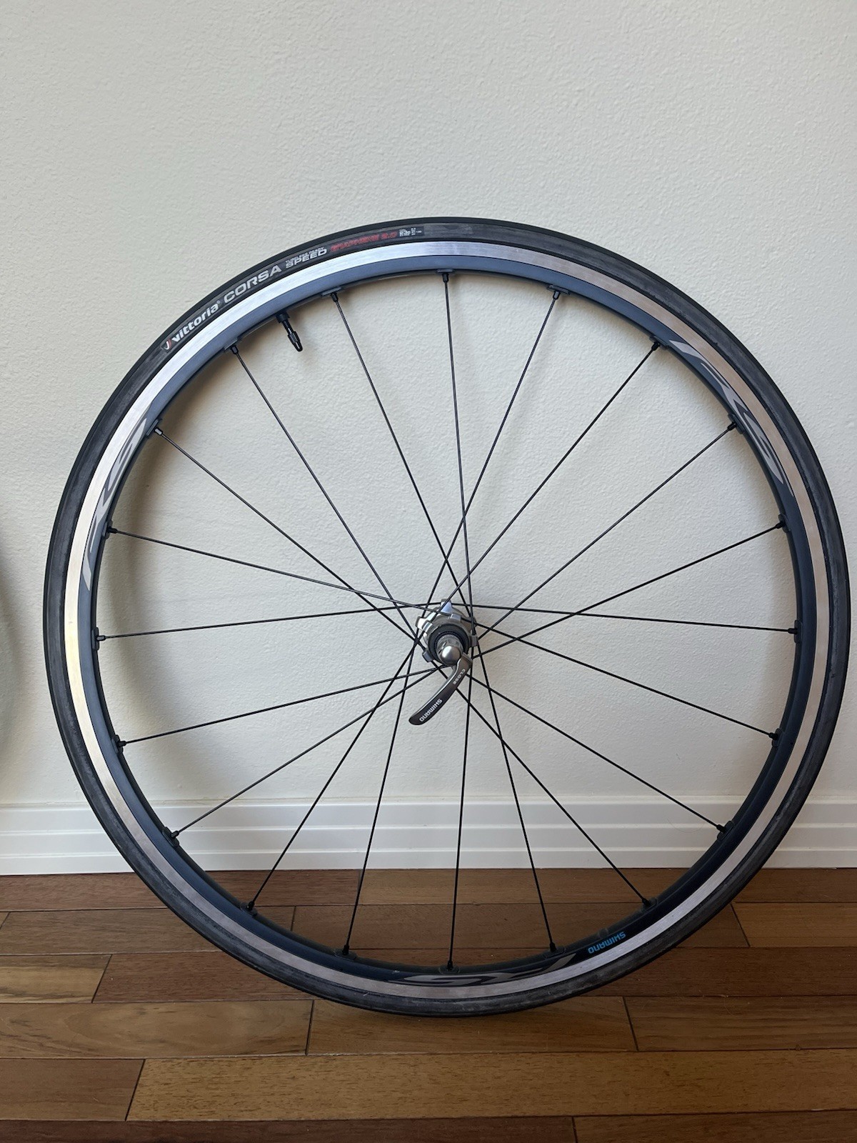 Shimano WH-RS500 Tubeless Wheelset w/ Tires Mounted. BRAND NEW!