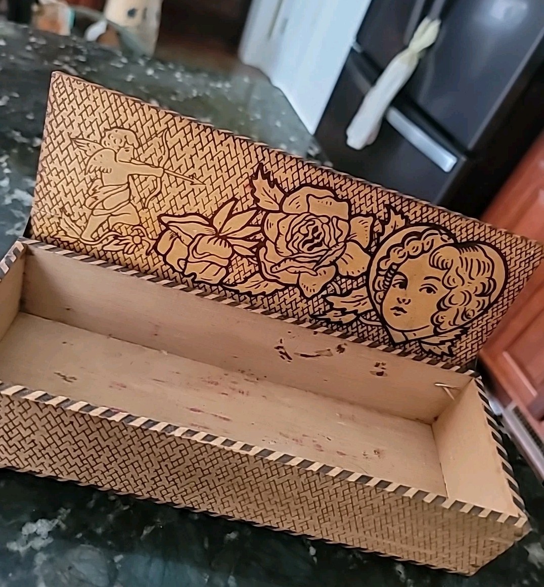 Antique Pyography Box Wood Valentine Painted Hearts Cupid Lady UNIQUE 10×3 1/2×2