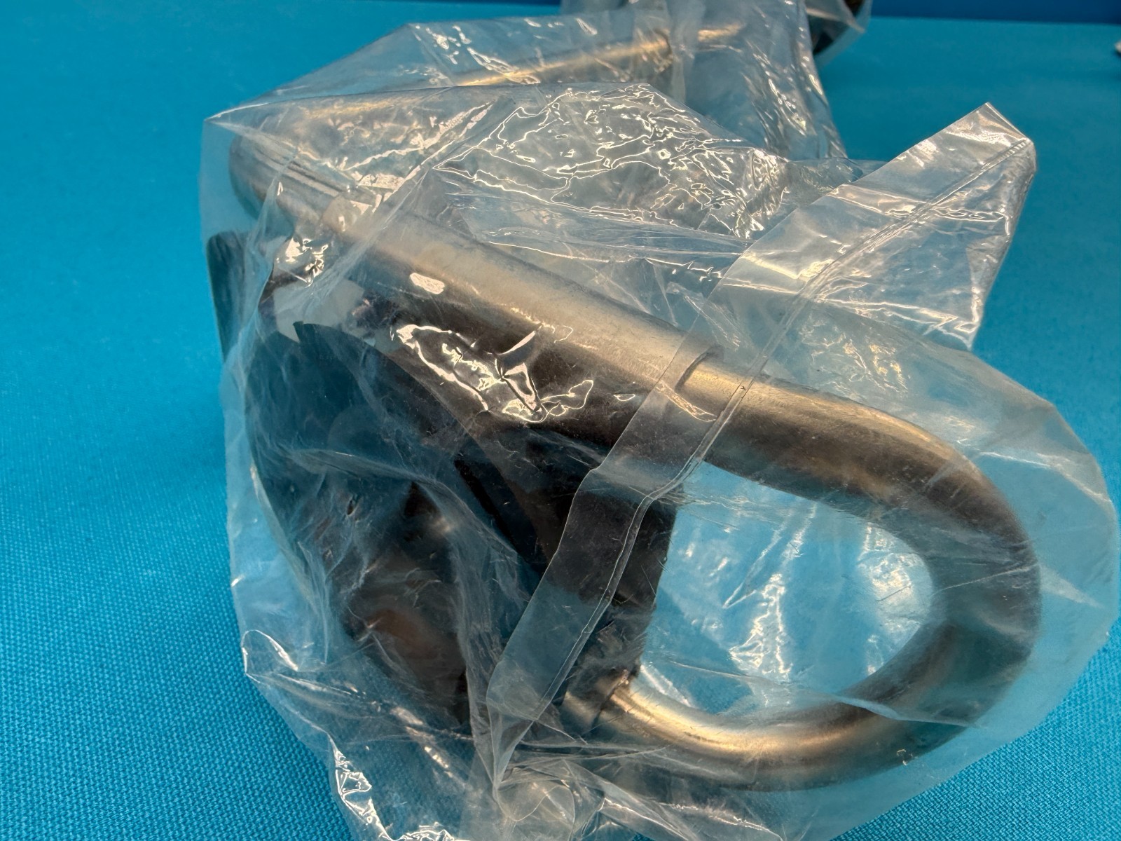 Paccar 21260AA DEF Coolant Loop Tank Level Sensor Sending Unit 350604WMA