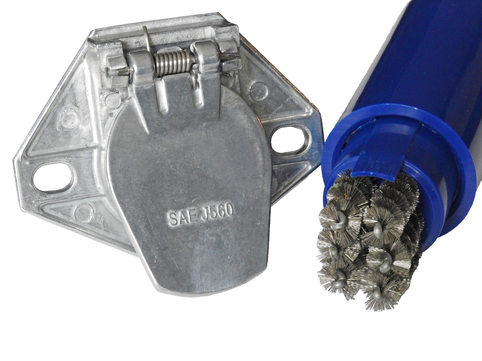 Road Superior Truck Parts 7-Way SAE J560 Electrical Plug & Socket Cleaning Brush