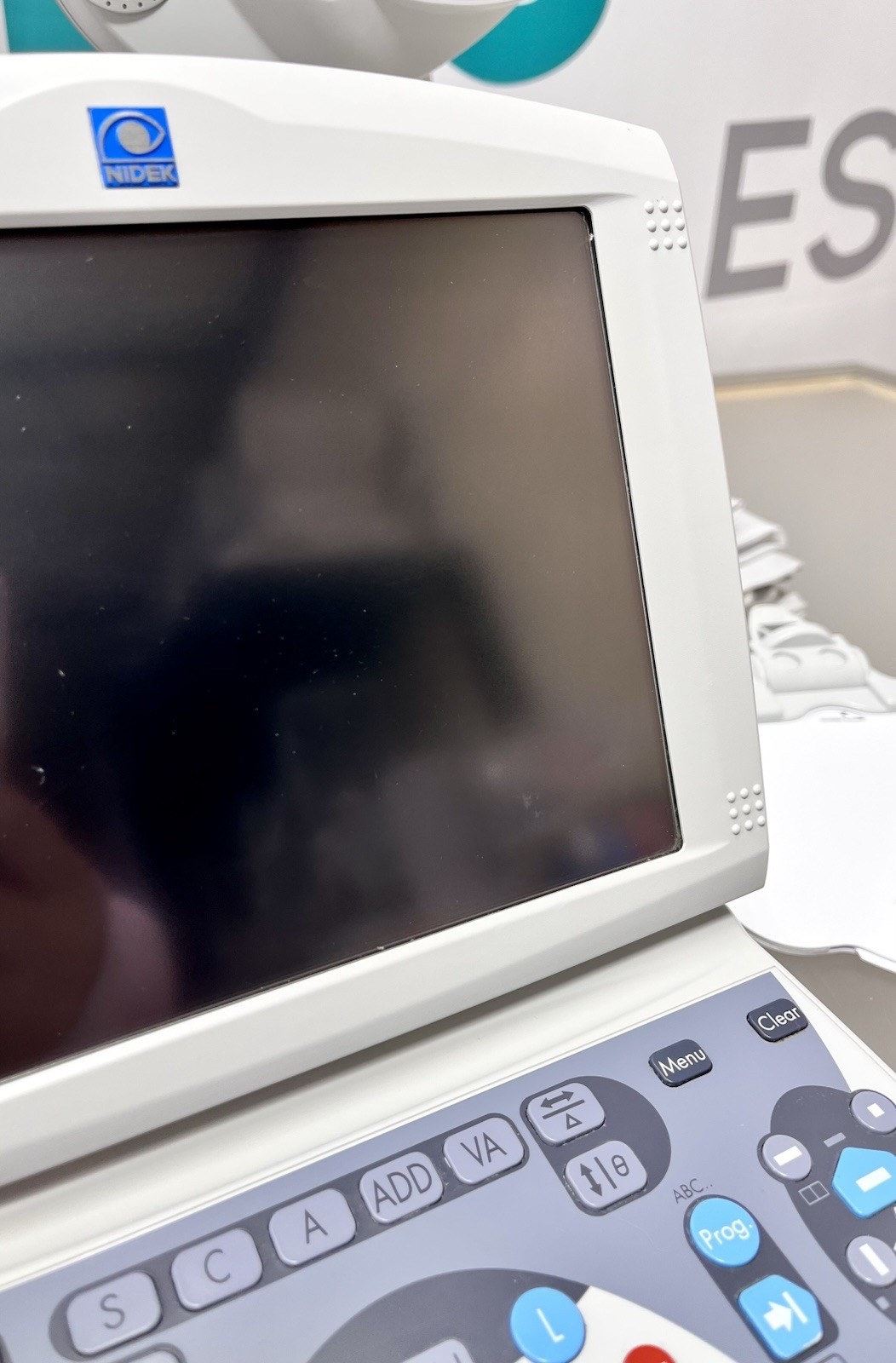 Nidek RT-5100 Auto Phoropter Refractor w/ Control Box