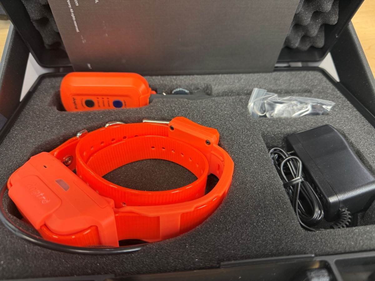 Dogtra Pathfinder (1st gen) Collar/Receiver Track And Train TWO COLL (ECP018675)