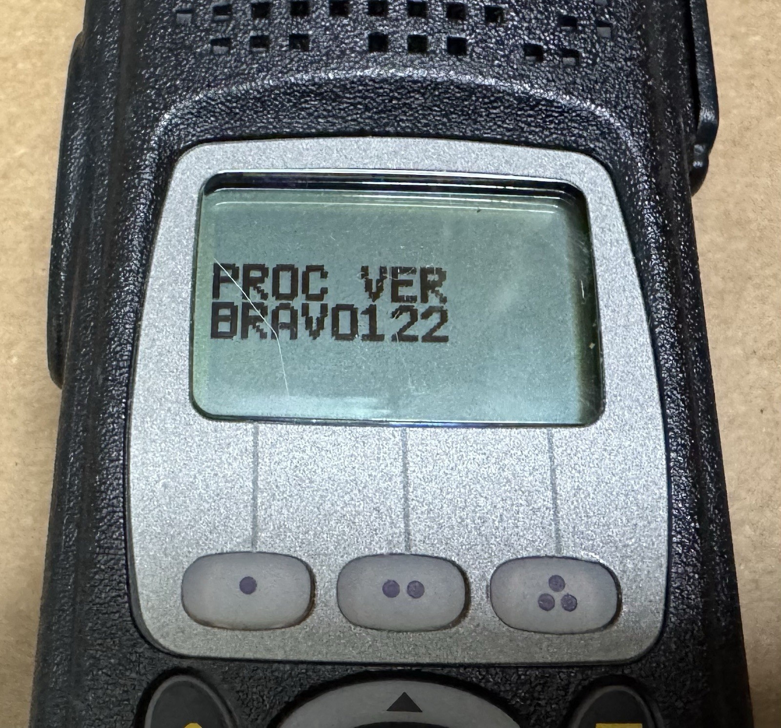 Motorola XTS5000R III VHF 136-174MHz P25 Radio AES-256 KEG3 H18KEH9PW7AN *NEW*