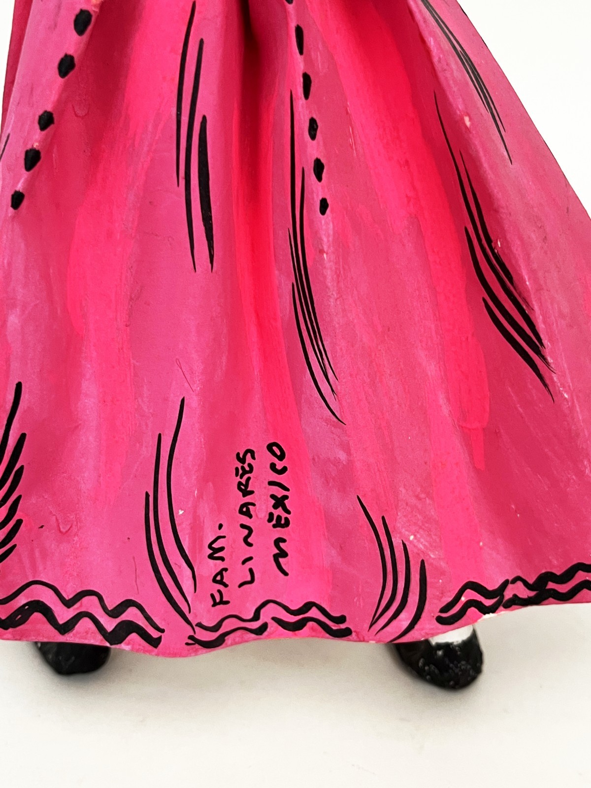 2 1970s SIGNED LINARES MEXICAN CARTONERIA PAPER MACHE SKELETON CATRINA SCULPTURE