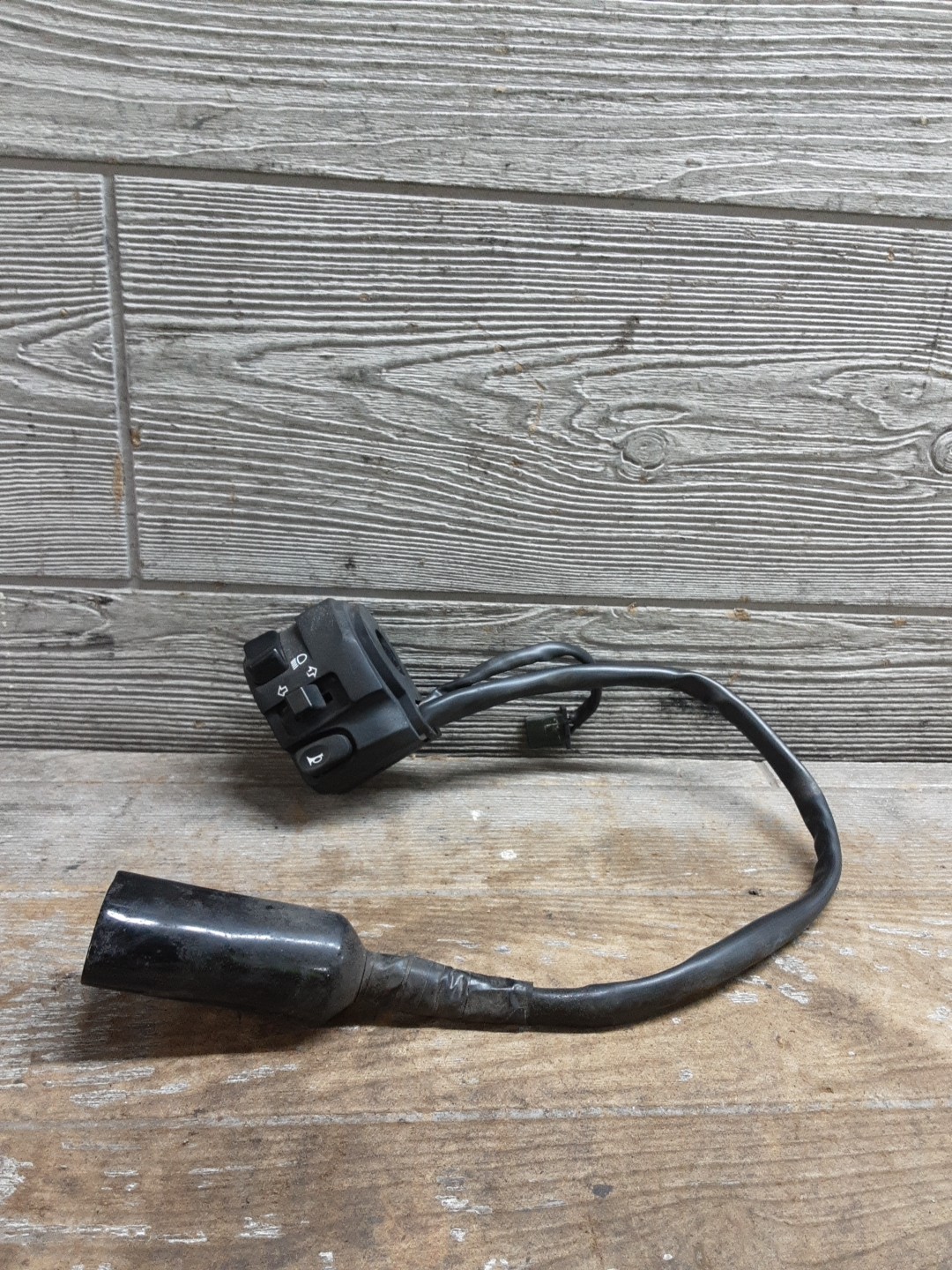 18-23 2018 KAWASAKI NINJA 400 EX400 LEFT CONTROL SWITCH TURN SIGNALS JR-712