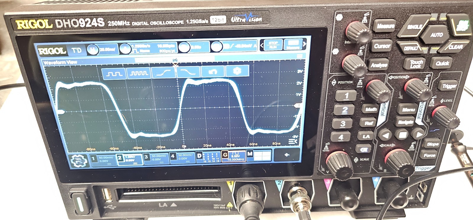 Rigol DHO924S 4-Channel Digital Oscilloscope 250MHz