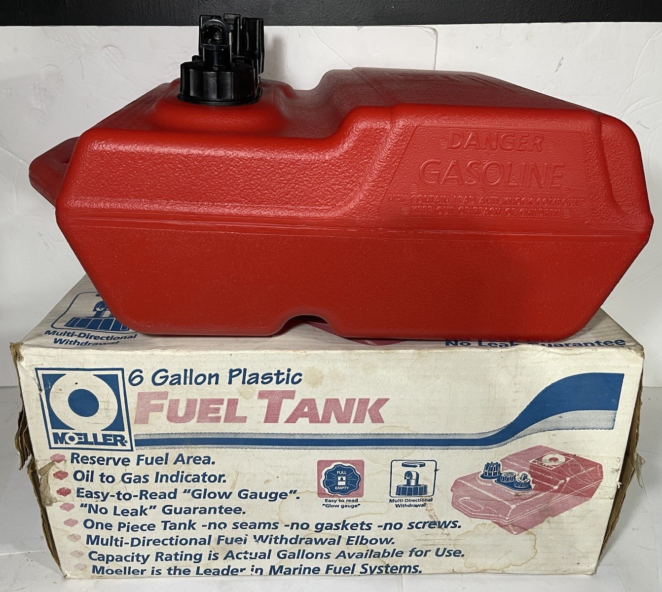 New Moeller Marine Fuel Tank 6 Gallon 31106