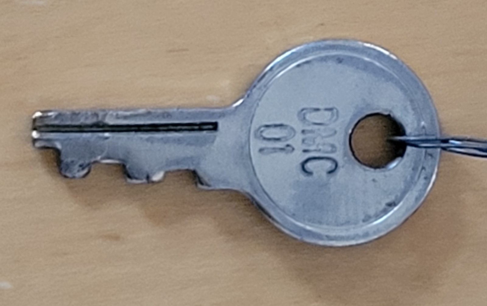 Replacement KEY ONLY for DOSKOCIL - Gun Guard Gun Cases - DMC 01 - See Photo