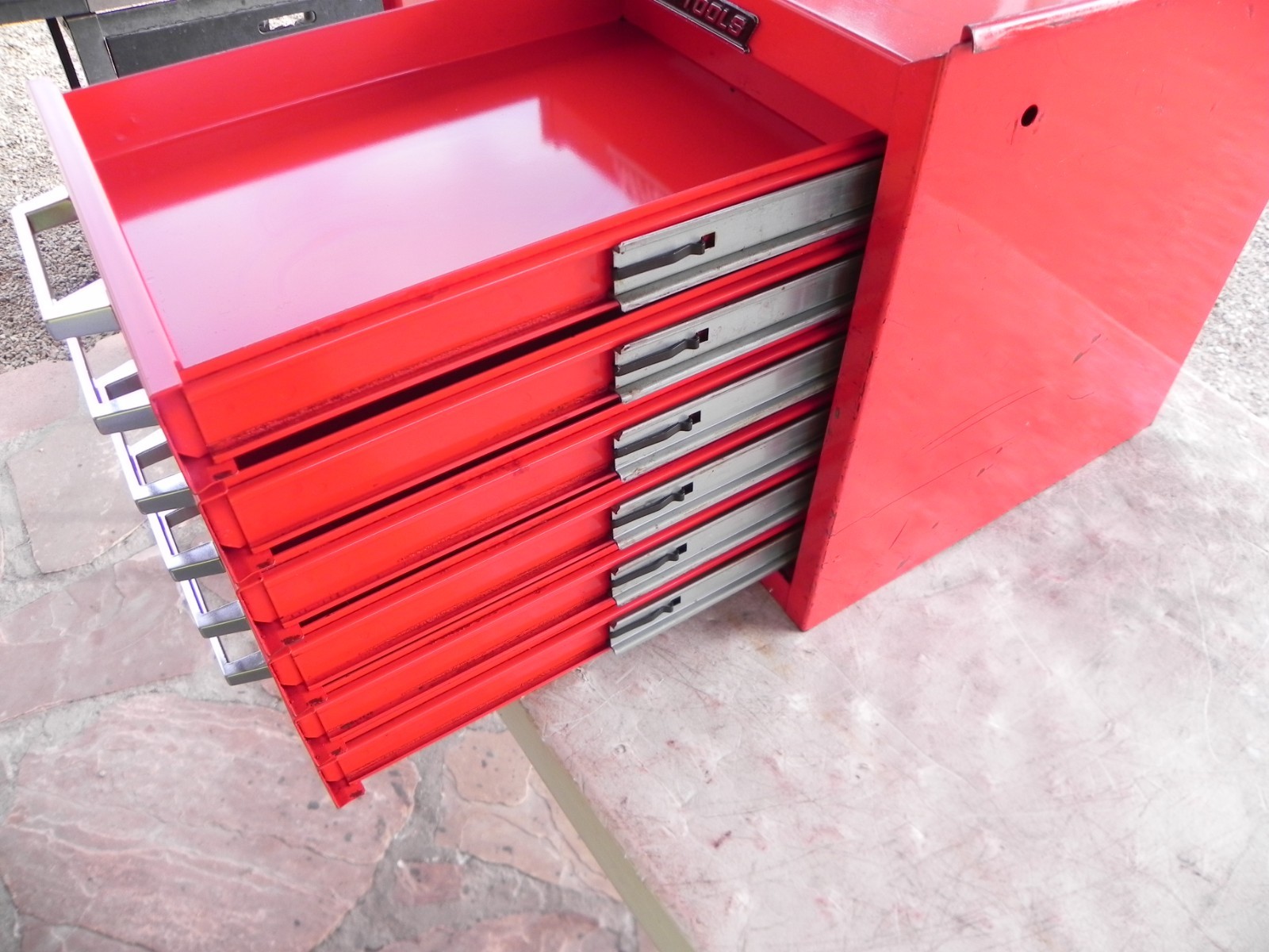 Vintage Mac Tools MB302 H3 6 Drawer Mini Side Cabinet Red USA 2 Keys (NICE)