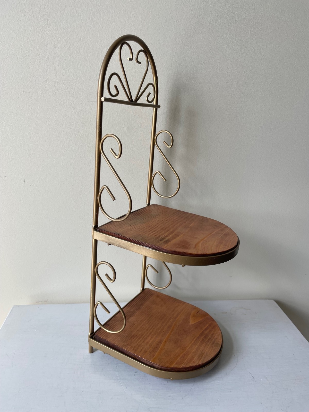 ReinVintaged Farmhouse Scroll Gold Metal & Pine Wooden 2 Tier Wall Shelf 15"