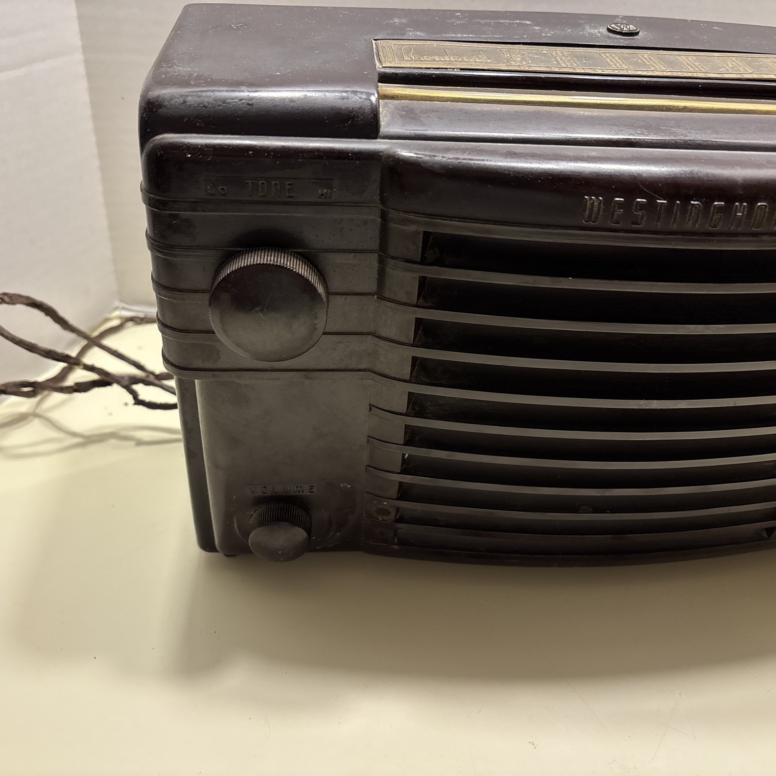 Westinghouse Classic Tube Type Radio M# H-247 Radio Parts/Repair.Read Details