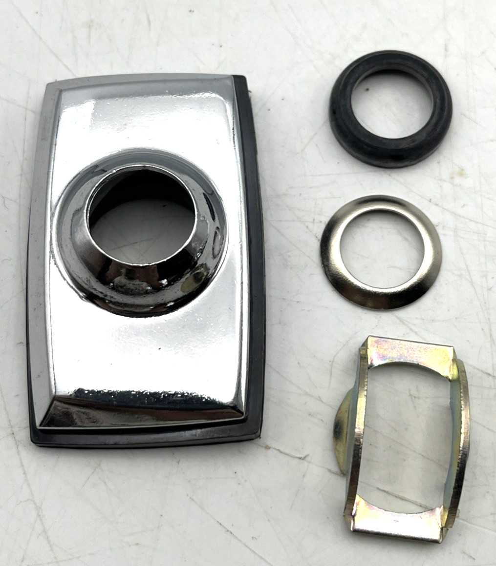 NEW Replacement Rectangular Base Antenna for Select 1965-1998 Ford