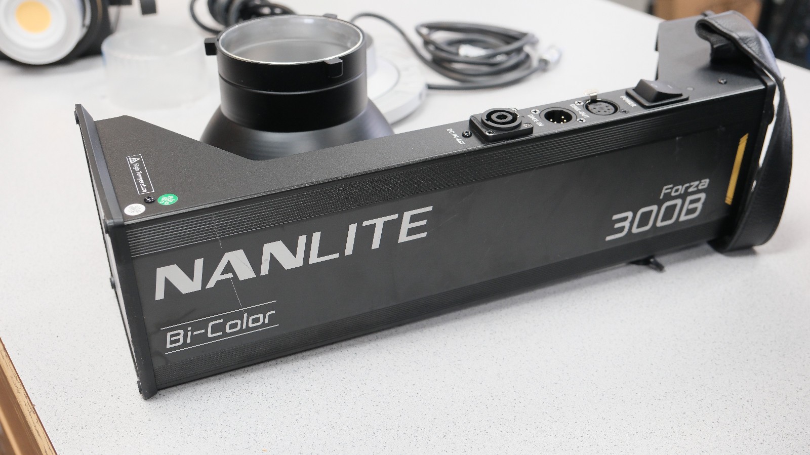 Nanlite Forza 300B LED Bi Color Monolight Kit With Carrying Case KIT FREE SHIP!