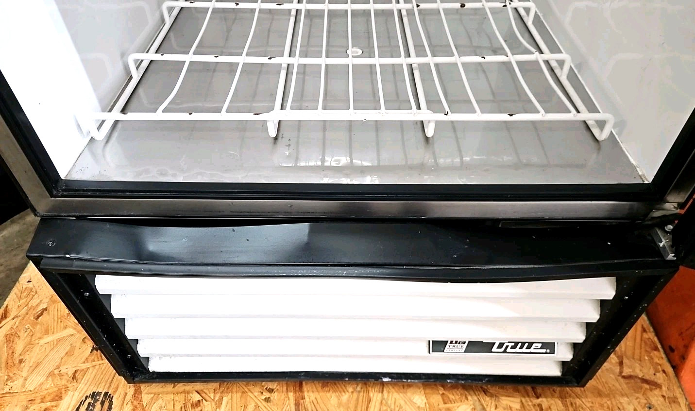 2019 TRUE Single Glass Door Freezer/Ice Merchandiser GDIM-26NT-LD - TESTED!