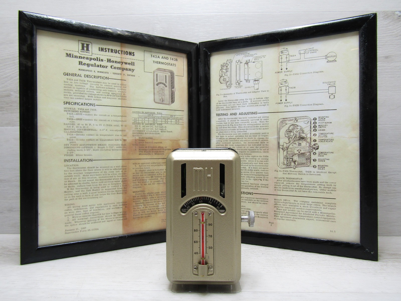 Vintage 1940s Art Deco Minneapolis Honeywell MH Wall Thermostat Heat Control