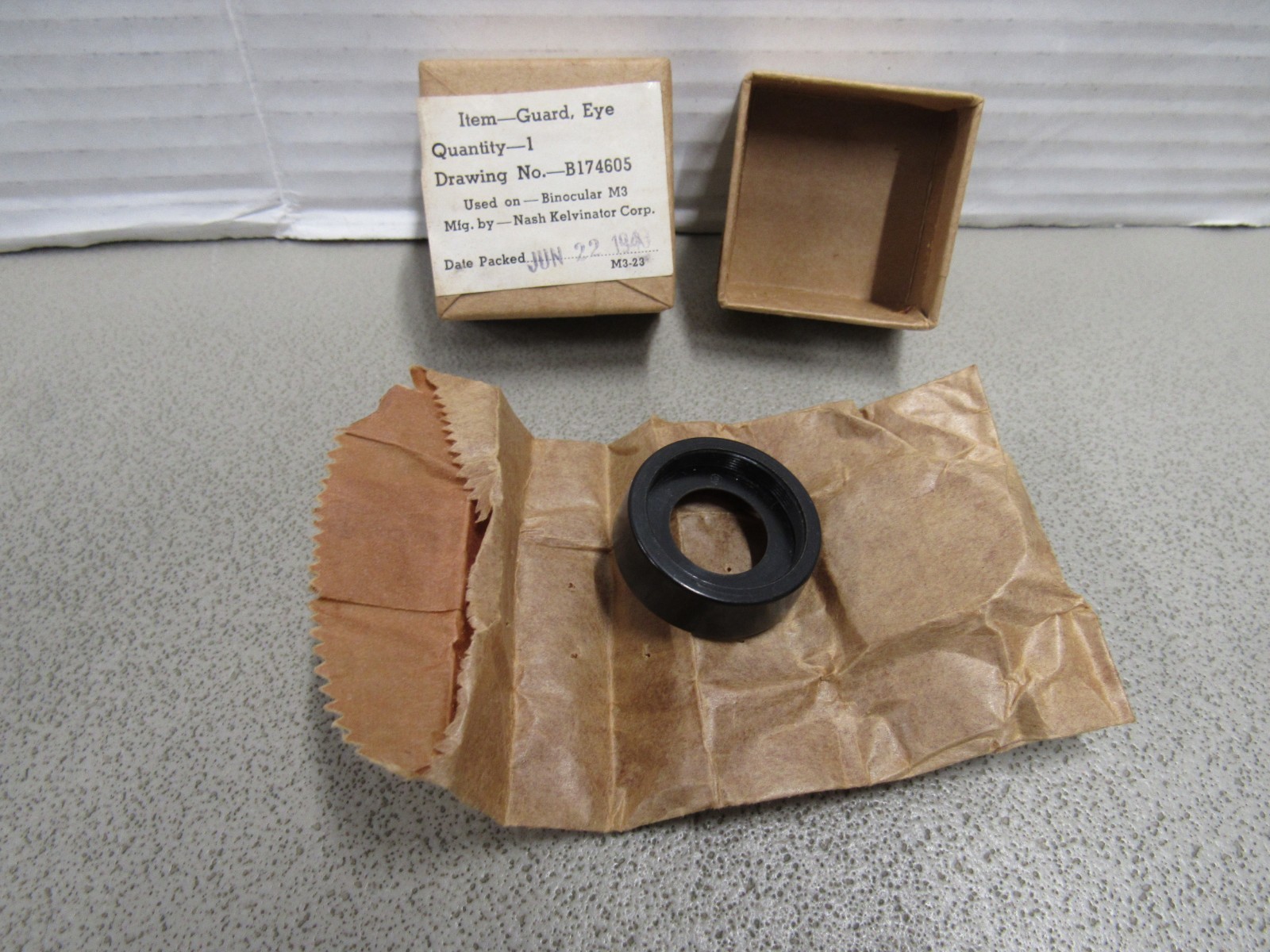 WW2 US M3 6x30 Binoculars Eye Guard Original Box 1943 Date Nash Kelvinator Corp