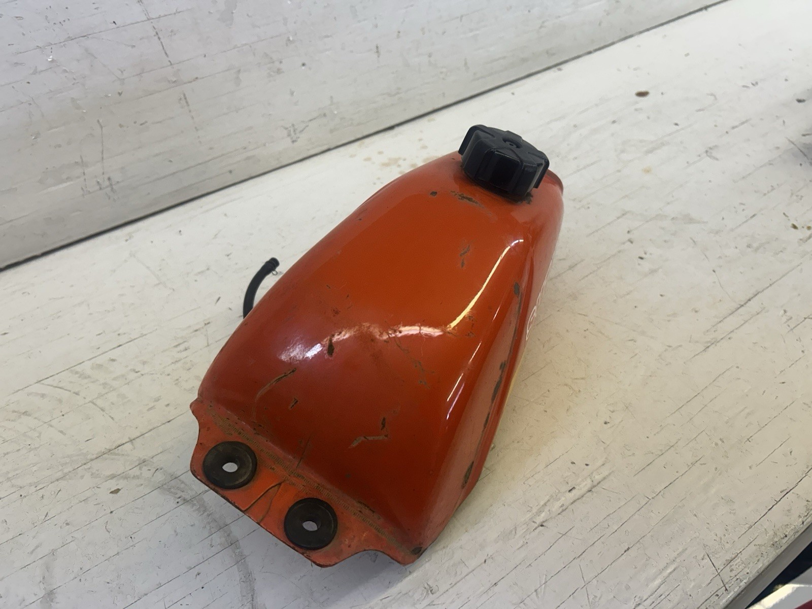 1984 Suzuki LT 50 used Gas Fuel Tank Rusty ^^^