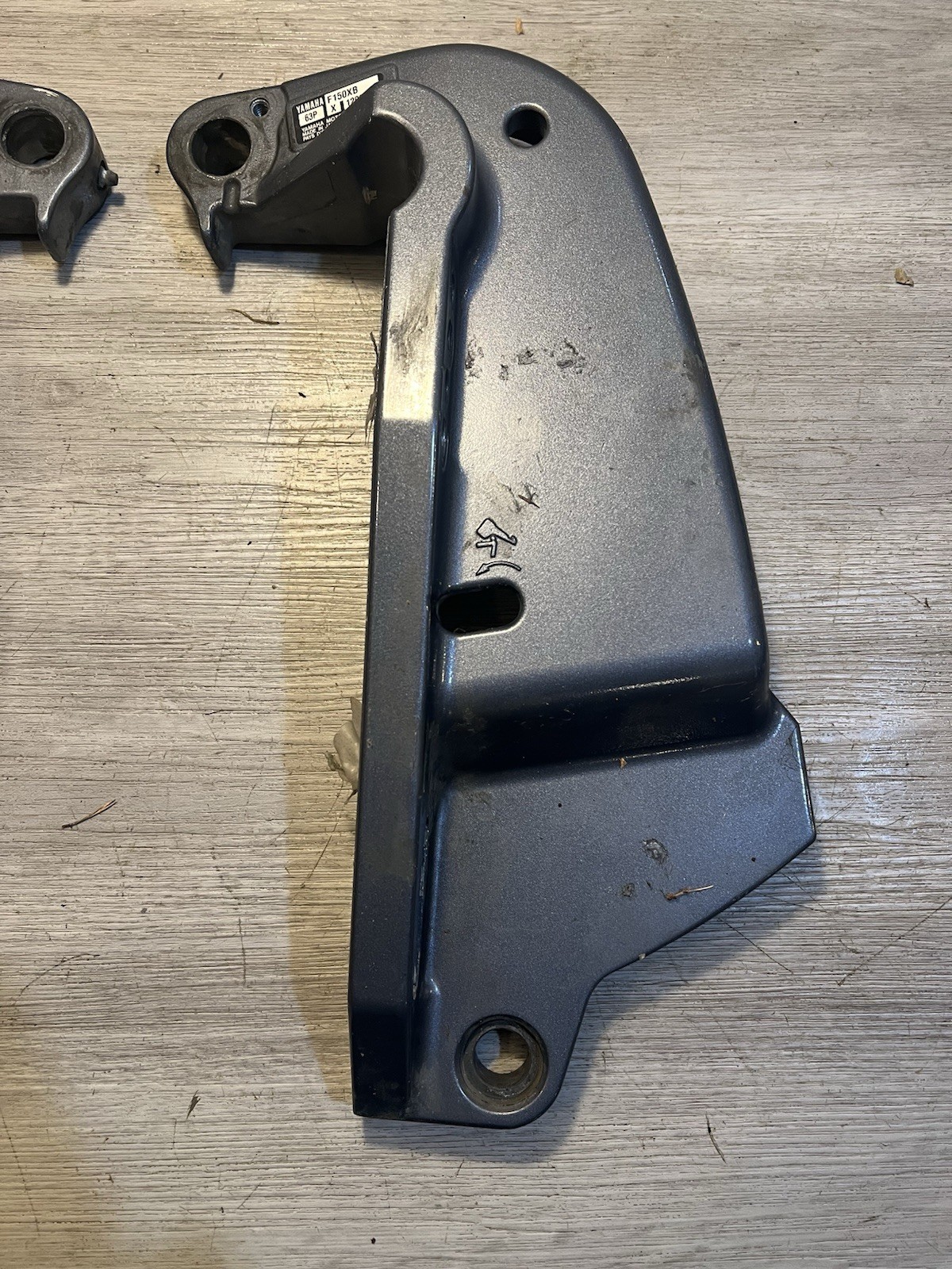 2001-2024 Yamaha outboard 150-300 hp stern bracket pair 64E-43111-02-8D