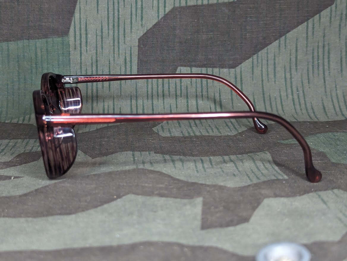 Reproduction WWII German Luftwaffe Umbral Sunglasses Vintage 1940s Red Brown