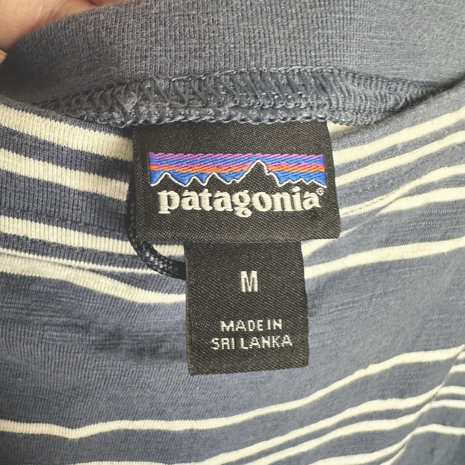 Patagonia Casual Striped Skirt Hem Slit Women’s Medium Knee Length Jersey