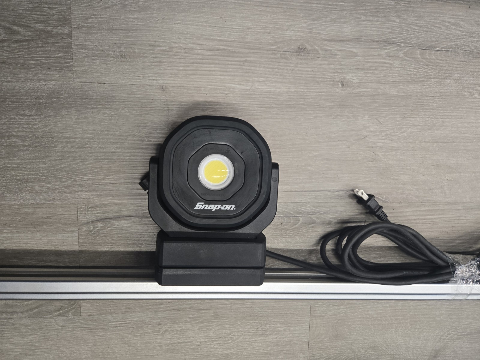 Snap-On Underhood Swivel Light(ECUHD218G-L) LED Red Slide Rail FREE SHIPPING