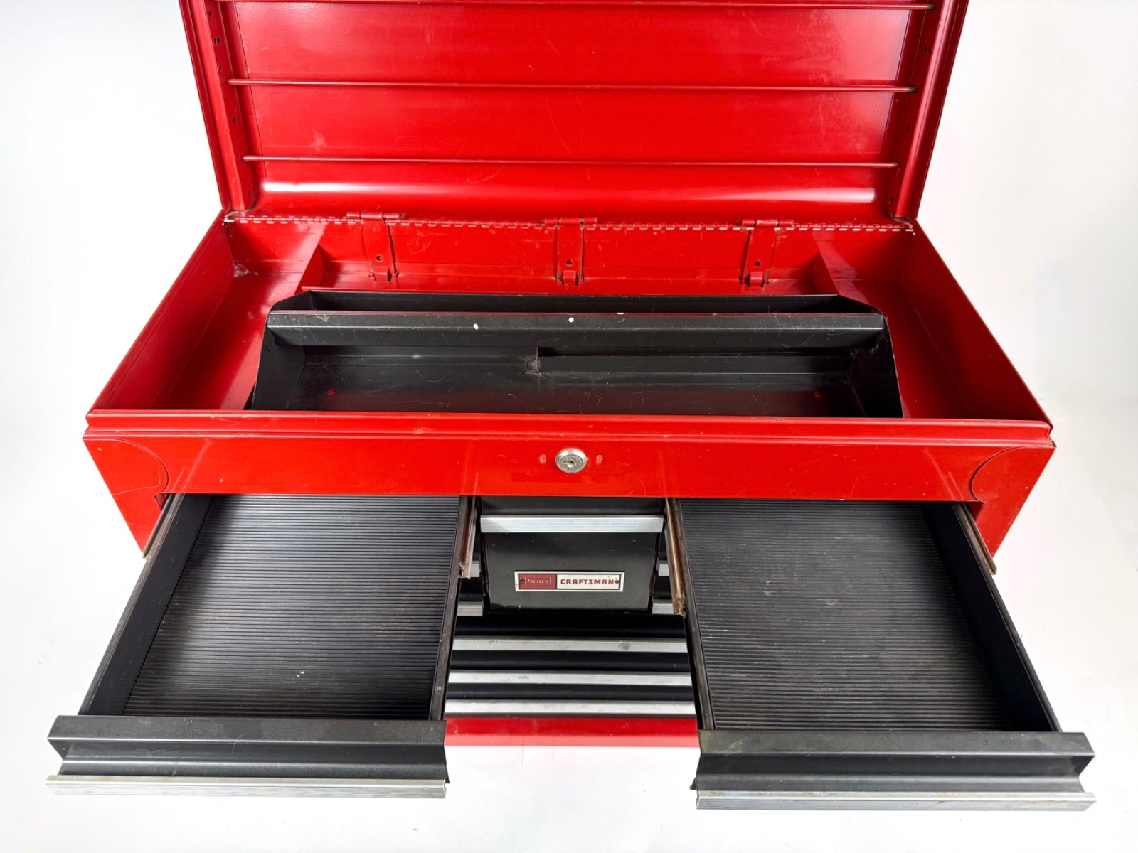 Vintage 1979 Sears Craftsman Mechanic's metal 10-Drawer Top Tool Chest w/ Tray