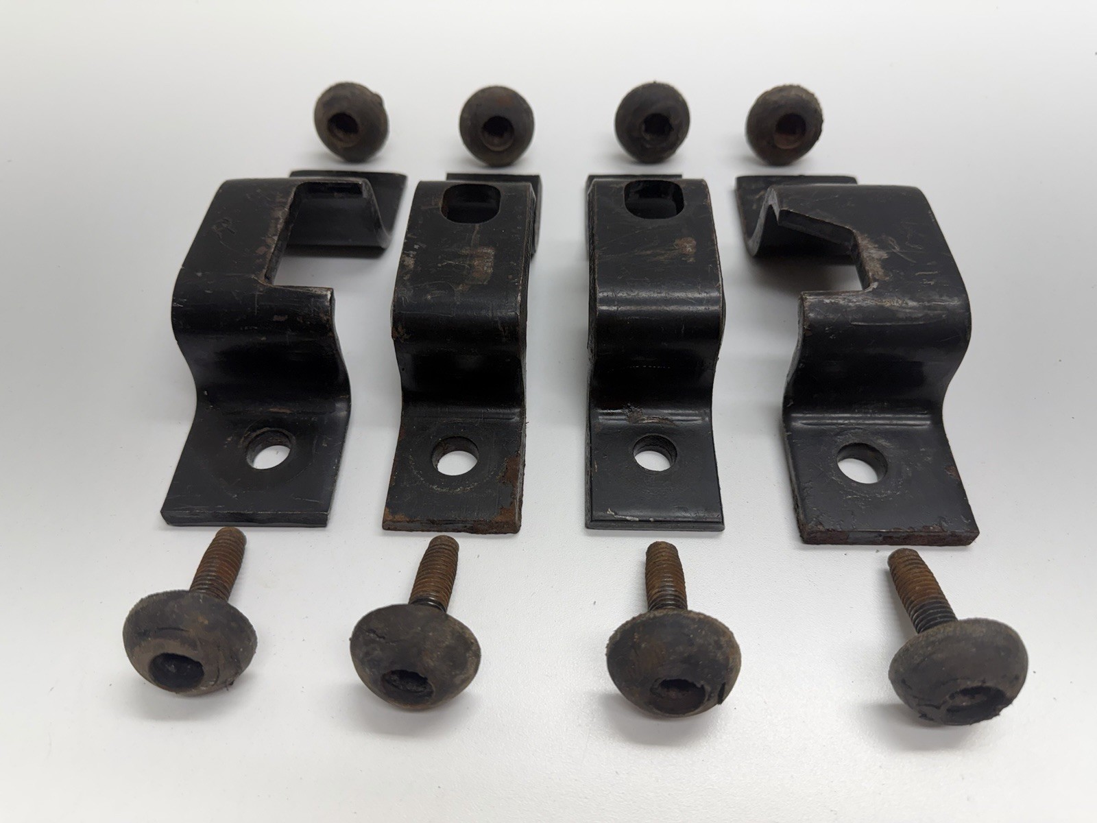 92 - 07 FORD VAN ECONOLINE E SERIES CLUB WAGON BENCH SEAT MOUNTING BRACKETS B40