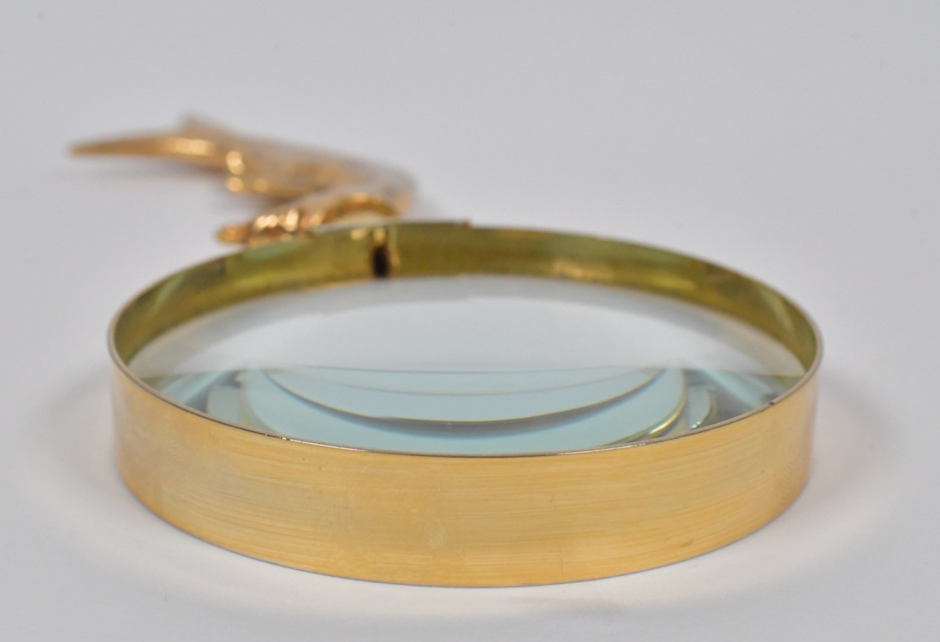 Vtg Gold Tone Smiling Crescent Moon Face Magnifying Glass