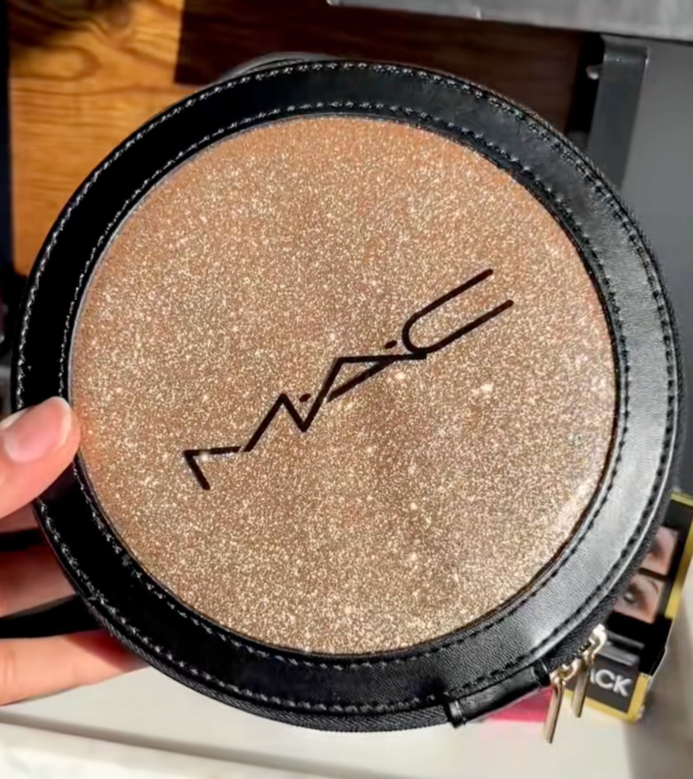 MAC Cosmetics Round Shimmer Eyeshadow Travel Case 2025 Holiday Bag