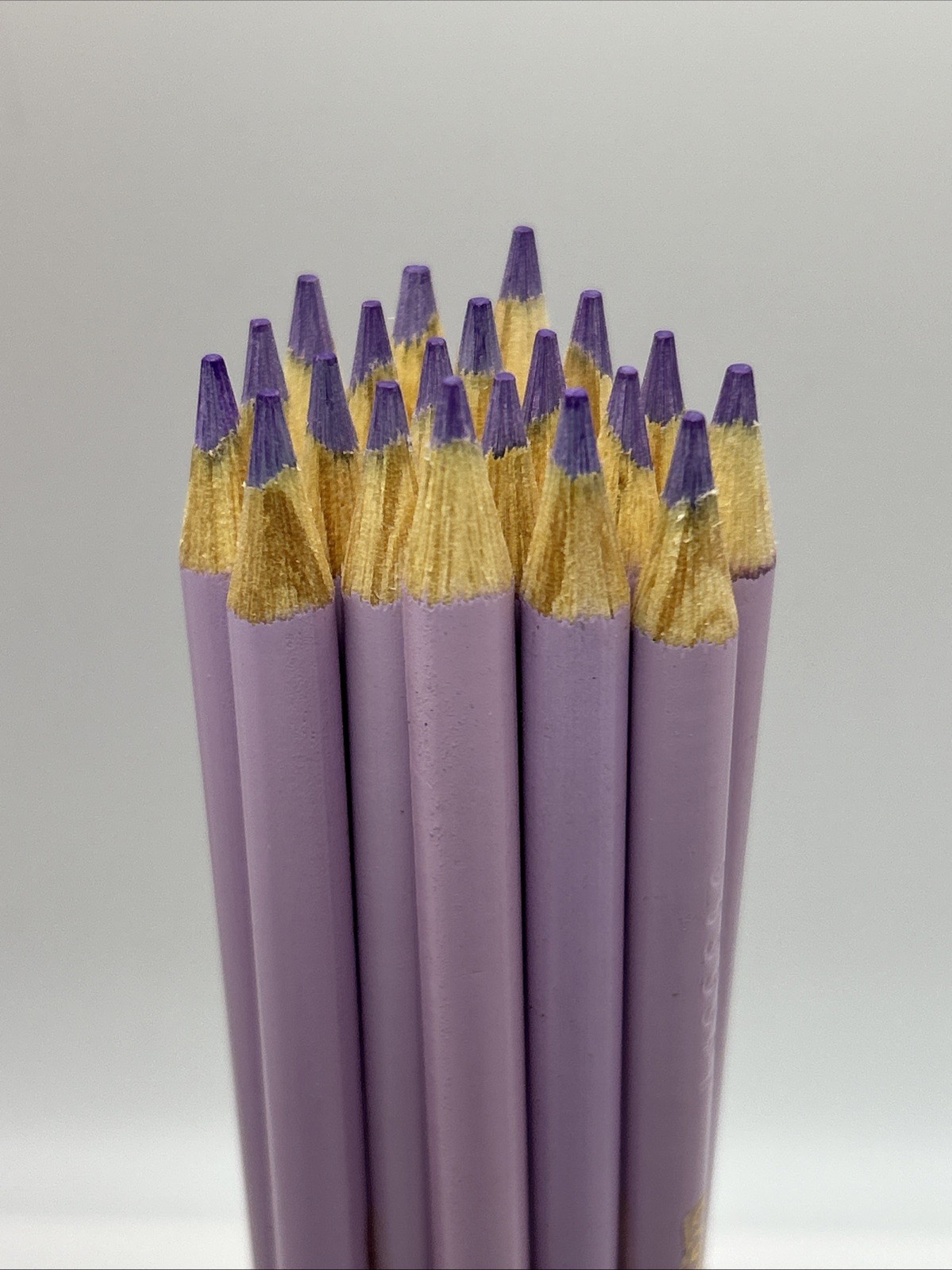 (20) Crayola Colored Pencils  (lavender) BULK