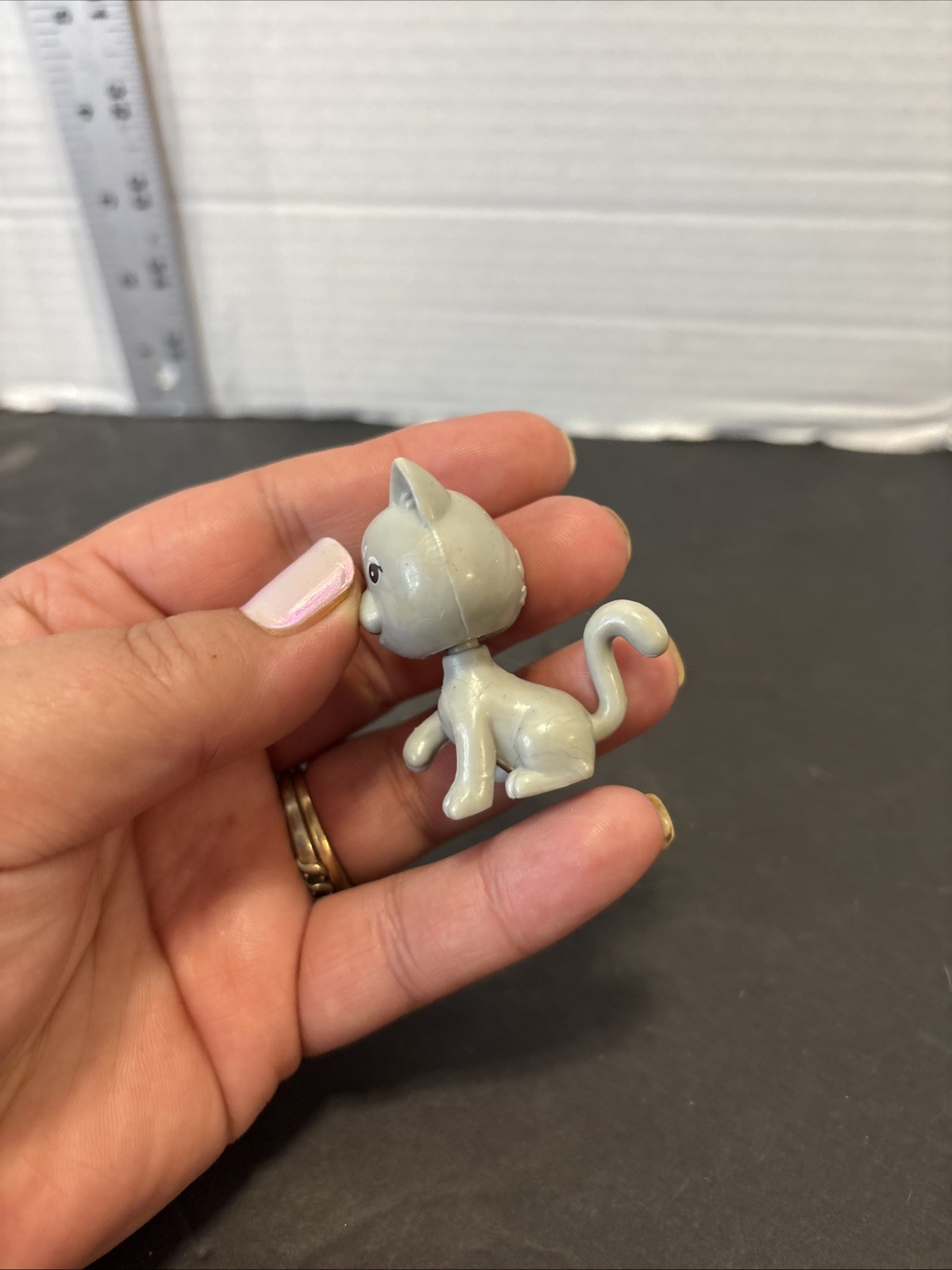 Vintage Gray Cat 1.5 In Jaru 179093 Replacement Vigure Plastic