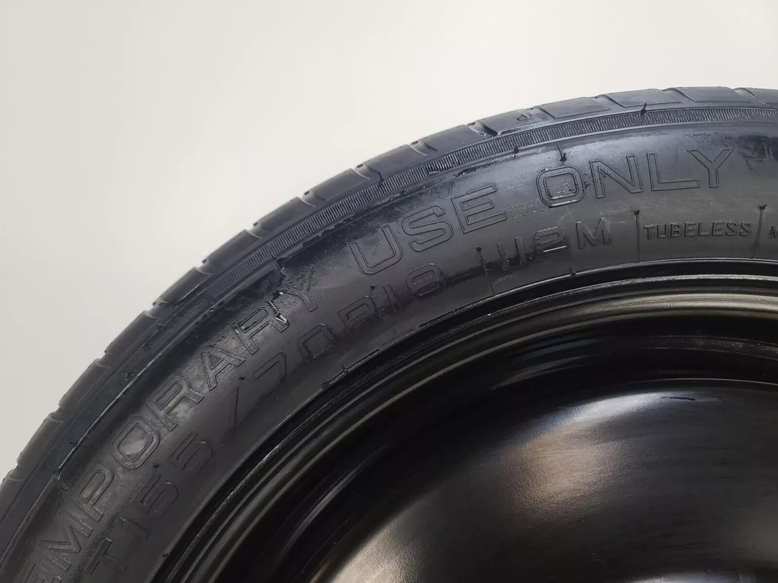 Compact Spare Tire Donut W/Jack Kit 18'' Fits 2019-2023 Lincoln Nautilus