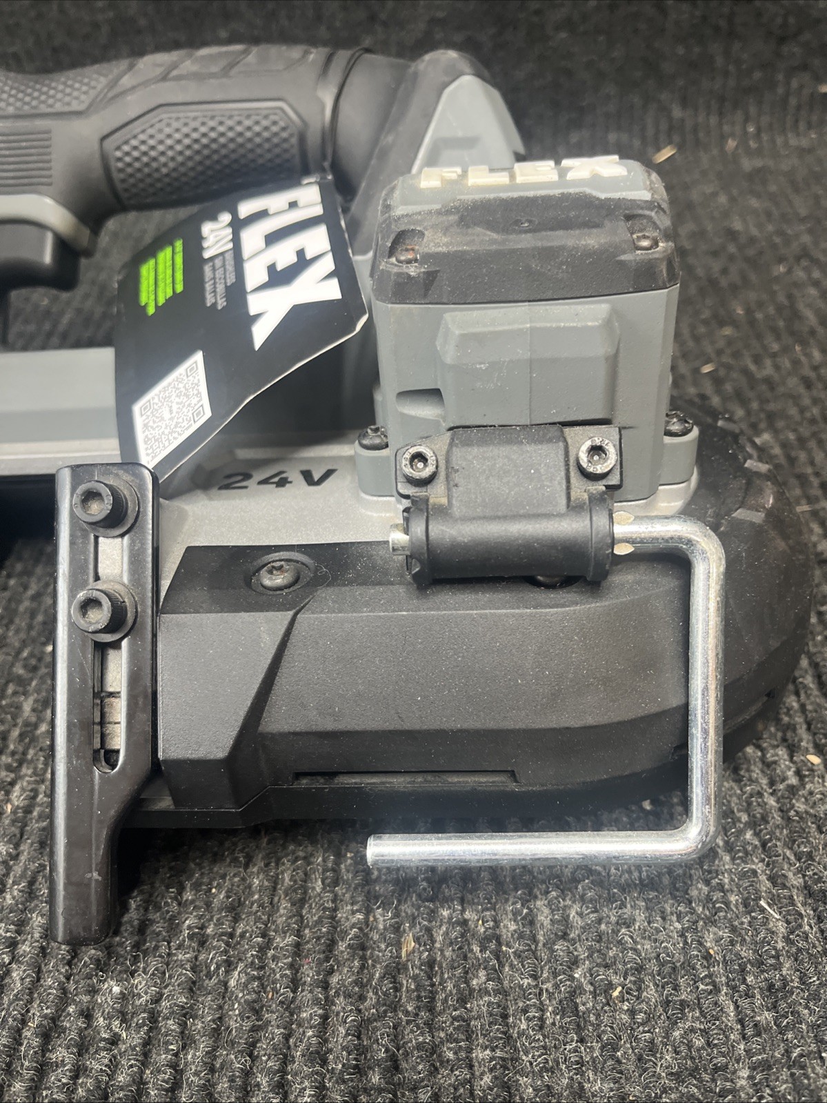 🔥FLEX 24V Brushless 2-1/2 in Compact Portable Band Saw FX2331-Z (Tool Only)