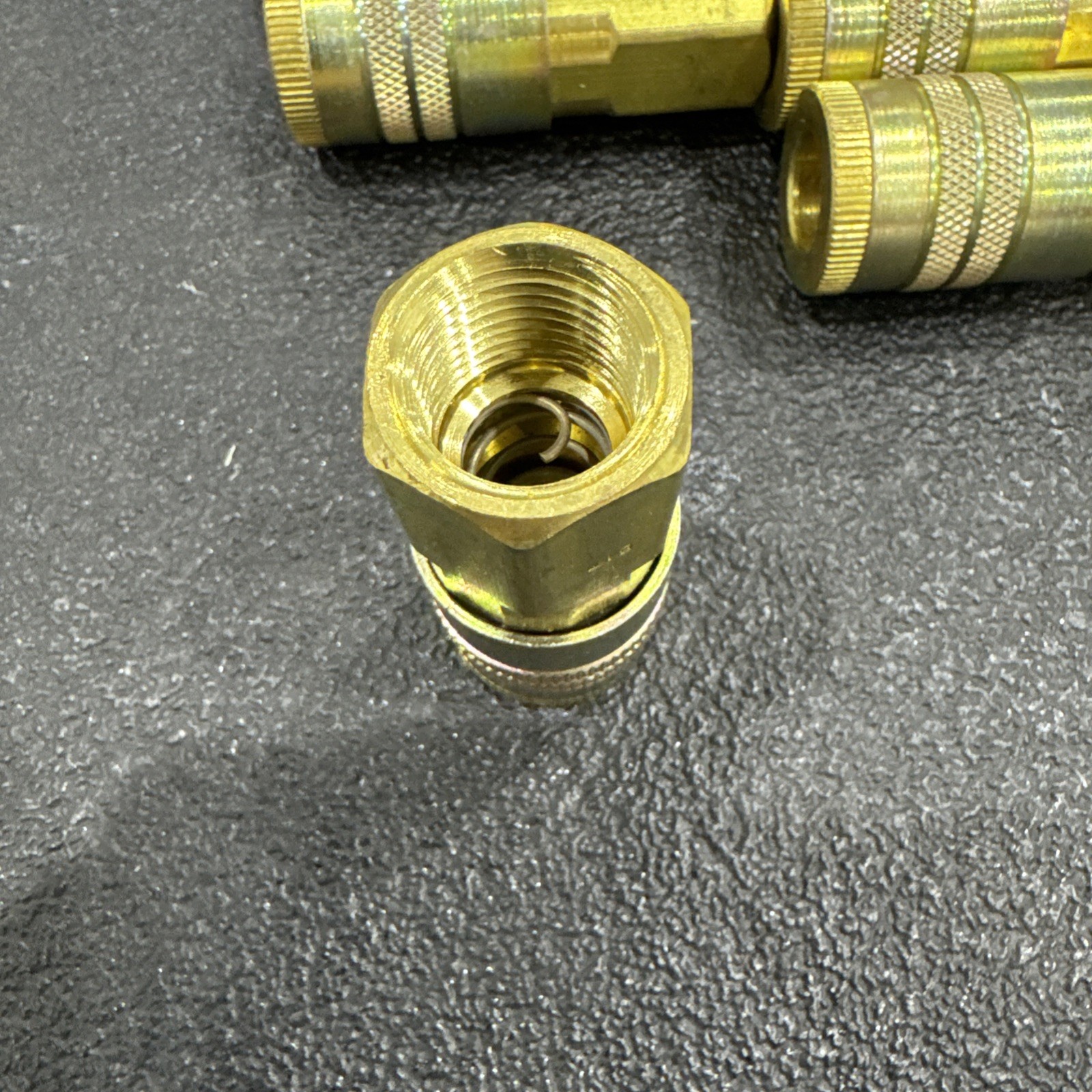 PARKER 1/2" Quick connector Male/Female H2f COUPLER 1/2 NPT FEMALE BRASS Lot B17